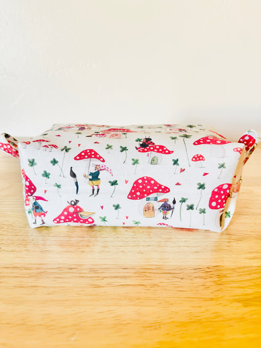 Boxy Zipper Pouch: Mushroom Print, Cotton