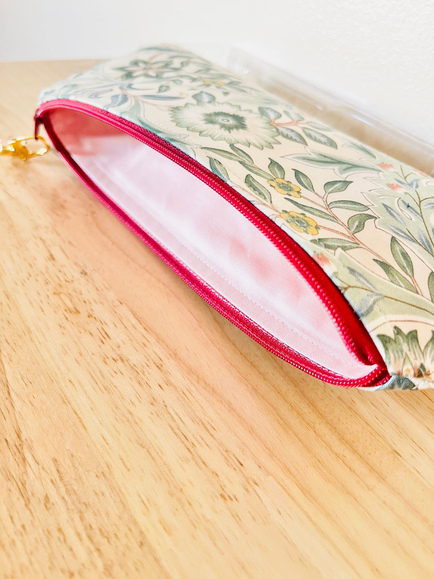 Floral Zipper Pouch:Burgundy Zipper, Soft Pink Lining