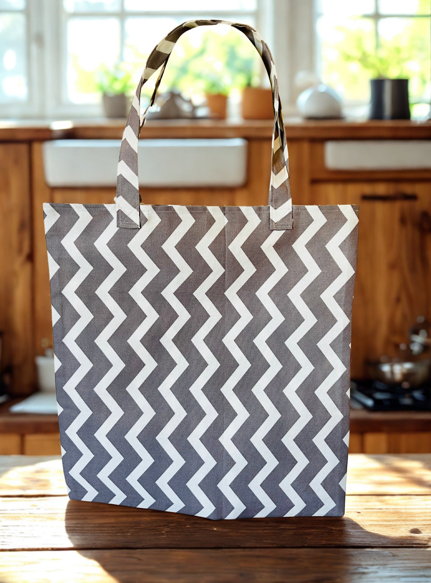 Chevron Print Tote Bag: 100%Cotton Canvas