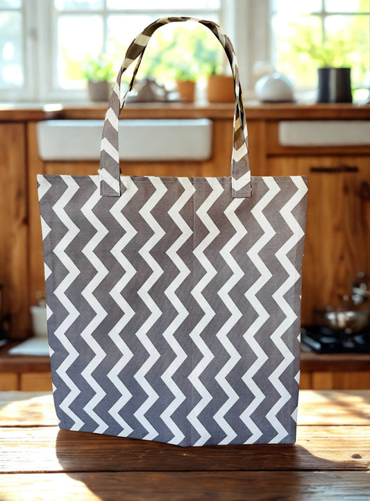 Chevron Print Tote Bag: 100%Cotton Canvas