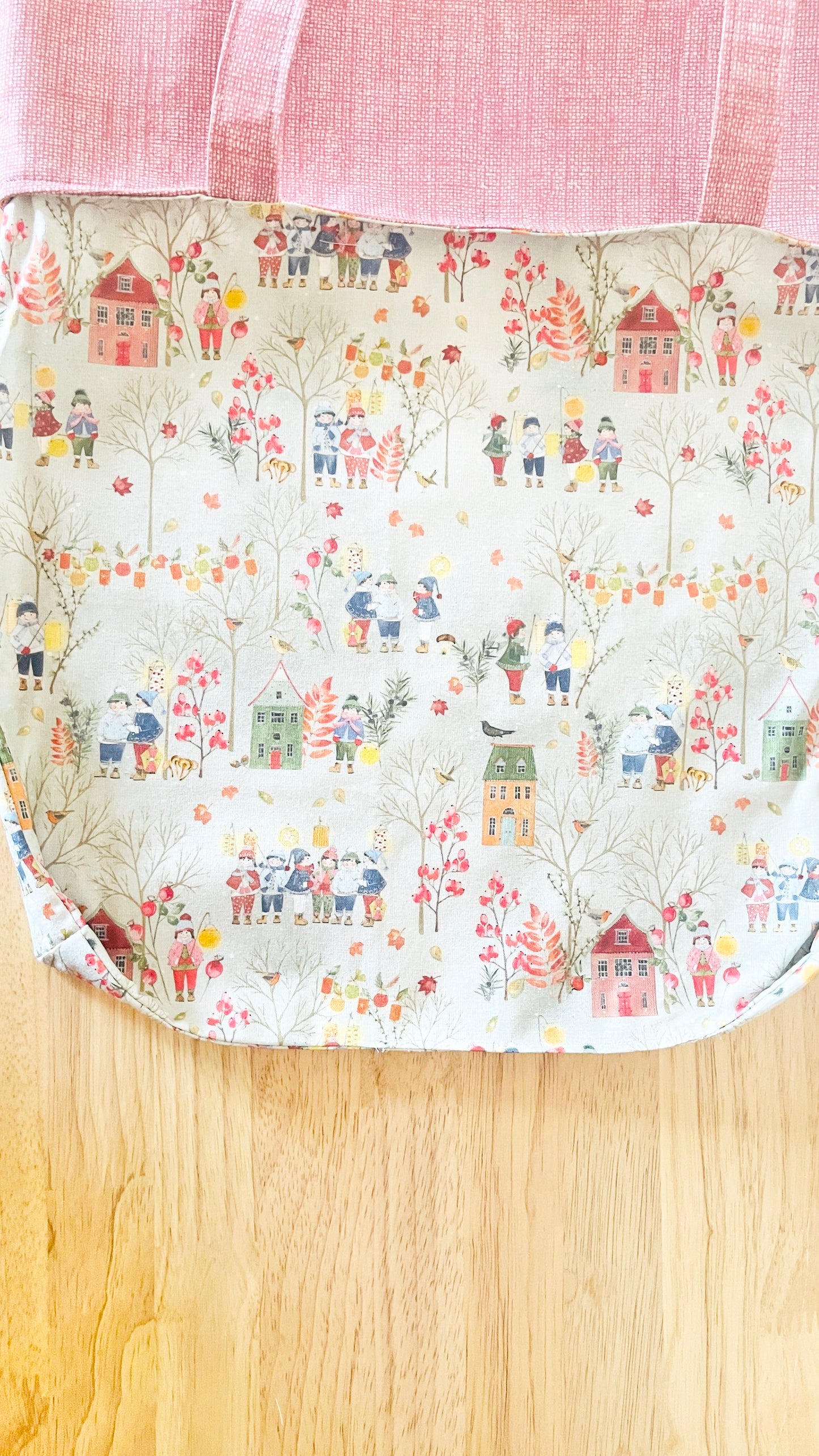 Light Rose Linen Look Tote Bag: Lantern & Children Liner