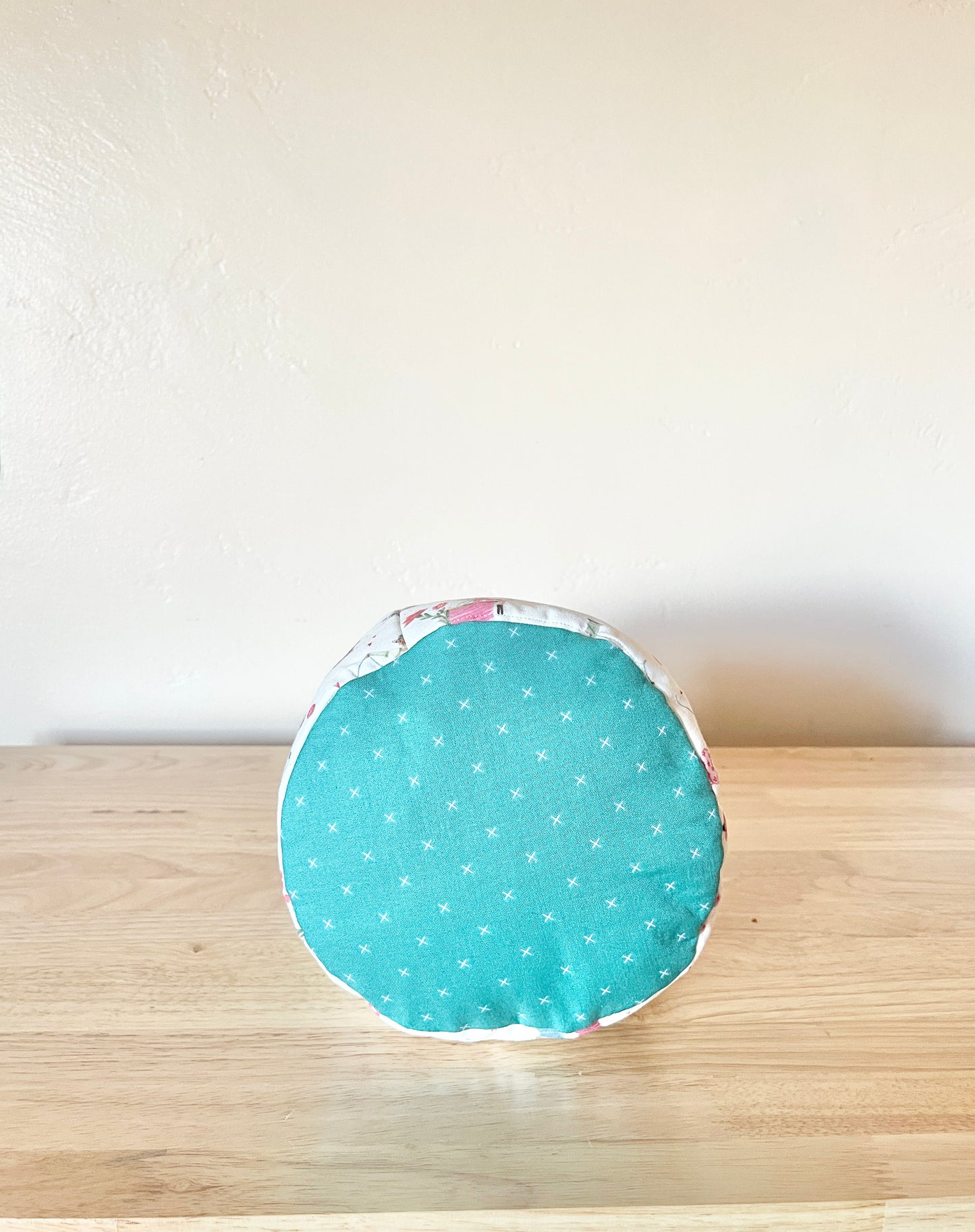 Cotton Bucket Tote Bag: Sewing Room Elf Motif